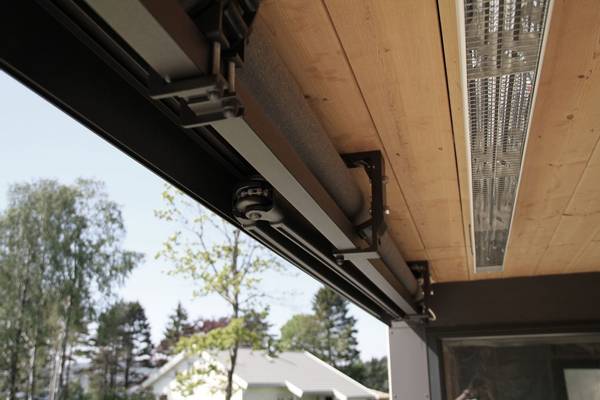 Hovedbilde Markise - Bredde fra 360 til 410 cm x utfall 210 cm